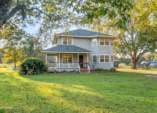 Property at 1404 Highway 173, Graceville, FL 32440, 3 beds, 2.5 baths