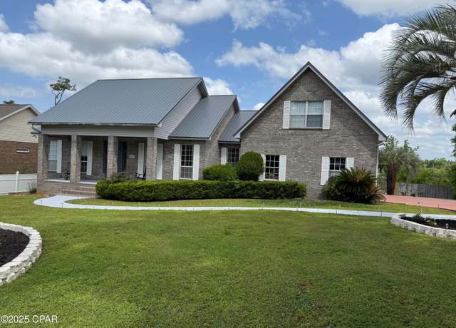 Property at 6003 Wedgewood Ln, Youngstown, FL 32466, 5 beds, 3.5 baths