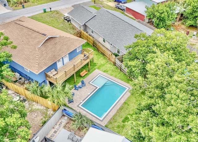 Property at 3818 Quail St, Panama City Beach, FL 32408, 4 beds, 3 baths