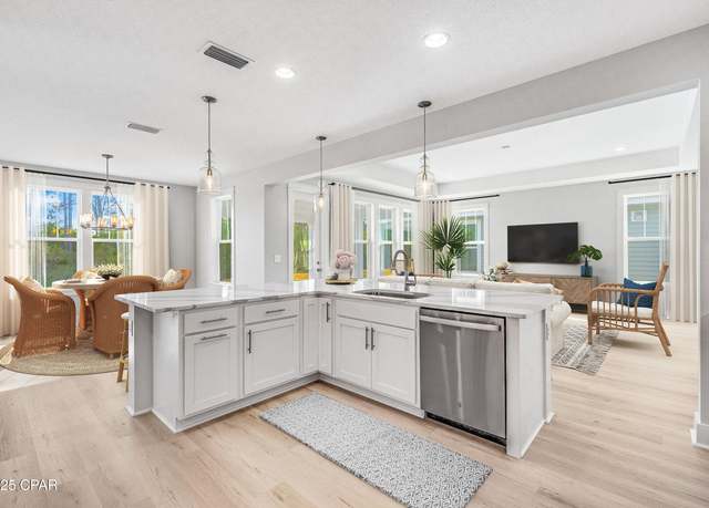 Property at 543 Longpoint Way, Panama City Beach, FL 32407, 3 beds, 2.5 baths