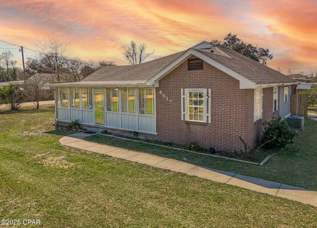 Property at 4517 Brannon Rd, Panama City, FL 32404, 4 beds, 2 baths