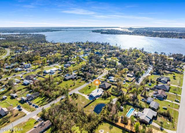 Property at 4437 Bluewater Dr, Panama City, FL 32404, 3 beds, 2 baths