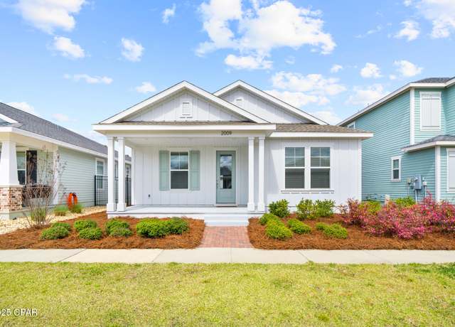 Property at 2009 Calamint St, Panama City, FL 32405, 3 beds, 2 baths