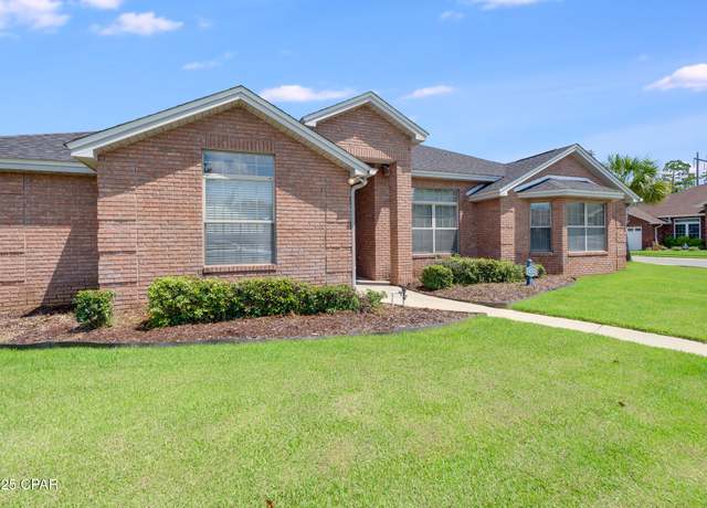 Property at 452 Makers Way, Panama City, FL 32405, 3 beds, 2.5 baths