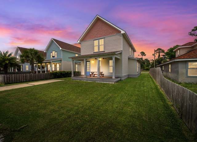 Property at 6320 N Lagoon Dr, Panama City, FL 32408, 3 beds, 2.5 baths