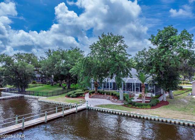 Property at 113 Florida Ave, Lynn Haven, FL 32444, 4 beds, 4 baths