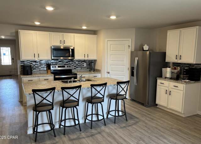 Property at 6408 Slabinski Ln, Panama City, FL 32404, 4 beds, 2 baths