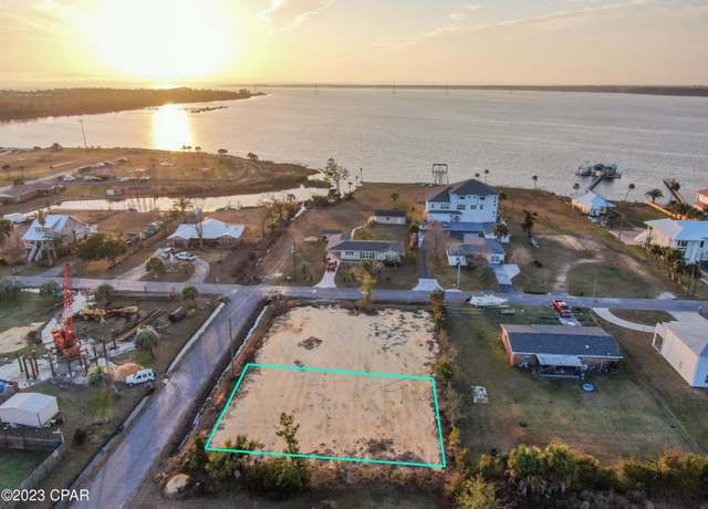 Property at 1006 W 3rd St, Lynn Haven, FL 32444