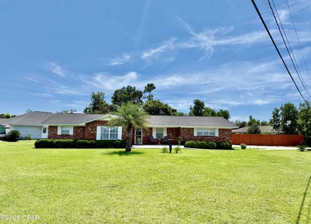 Property at 2704 Drummond Ave, Panama City, FL 32405, 3 beds, 2 baths