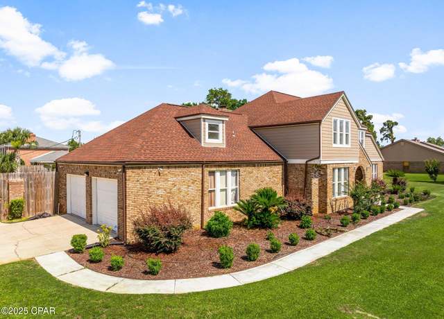 Property at 3040 Kings Rd, Panama City, FL 32405, 4 beds, 3 baths