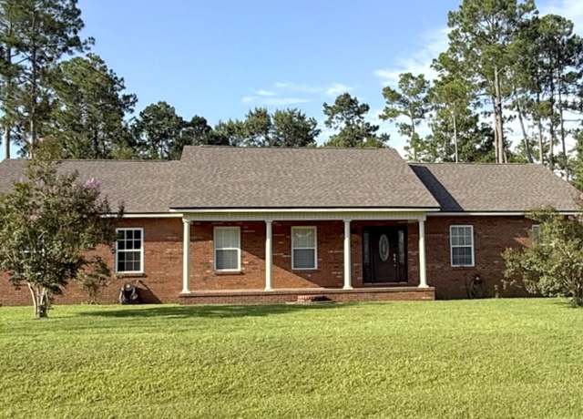 Property at 960 Lera Ln, Chipley, FL 32428, 3 beds, 2 baths
