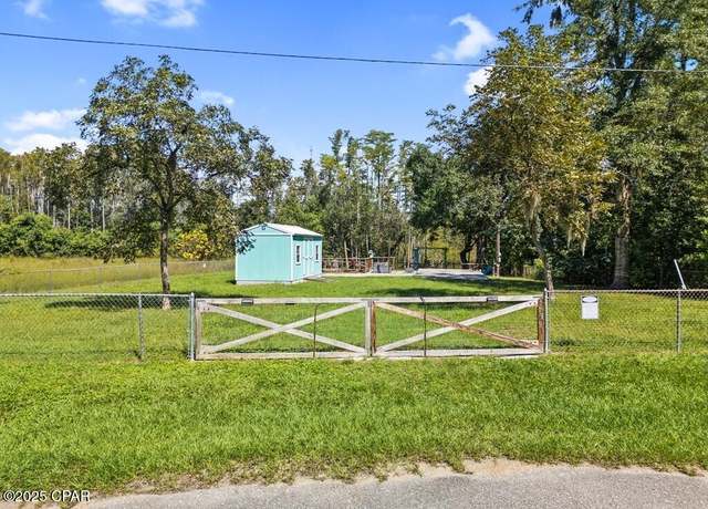Property at 139 Bob Little Dr, Wewahitchka, FL 32465