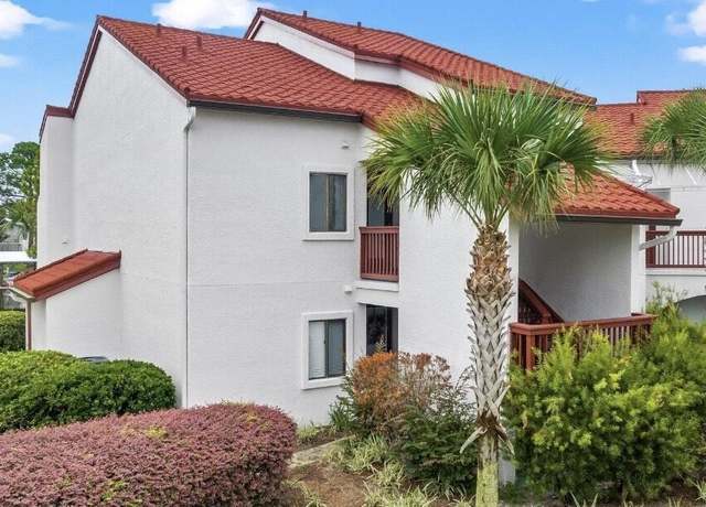 Property at 8730 Thomas Dr #102, Panama City, FL 32408, 1 bed, 1.5 baths