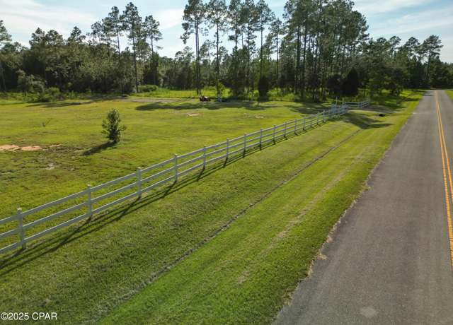 Property at 4477 Cypress Crossing Rd, Vernon, FL 32462