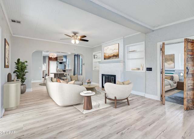 Property at 213 N Cove Blvd, Panama City, FL 32401, 4 beds, 2 baths
