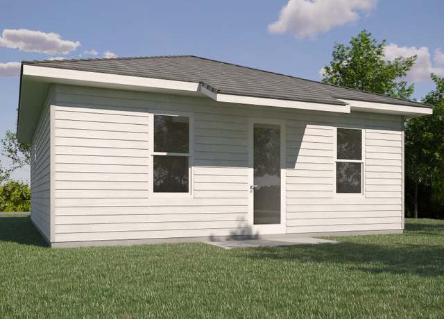 Property at 848 E 12th Ct, Panama City, FL 32401, 2 beds, 2 baths