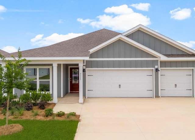 Property at 6555 Haskins Dr, Panama City, FL 32404, 4 beds, 3 baths