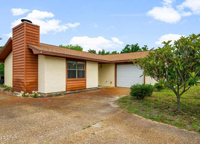 Property at 585 Lagoon Oaks Dr, Panama City Beach, FL 32408, 3 beds, 2 baths