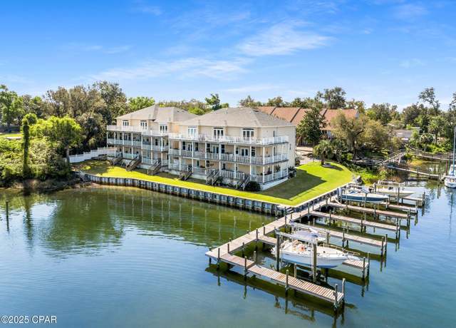 Property at 246 E 3rd Pl, Panama City, FL 32401, 4 beds, 3.5 baths