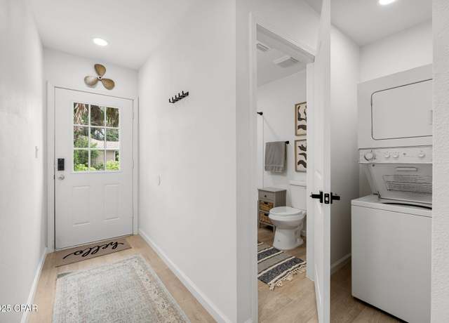 Property at 340 N Gray Ave, Panama City, FL 32401, 3 beds, 2 baths
