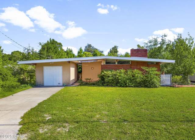 Property at 808 E 3rd St, Panama City, FL 32401, 3 beds, 2 baths