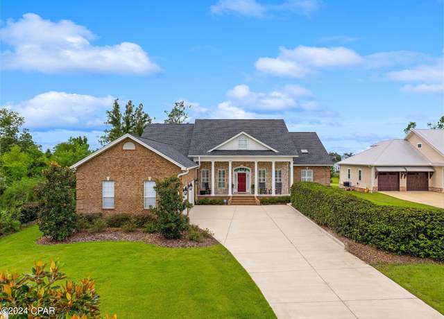 Property at 506 Radcliff Ave, Lynn Haven, FL 32444, 4 beds, 4 baths