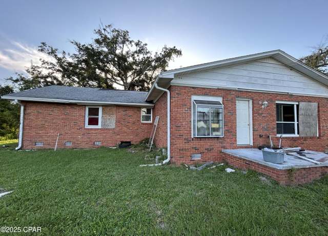 Property at 507 N 11th St, Panama City, FL 32404, 4 beds, 2 baths