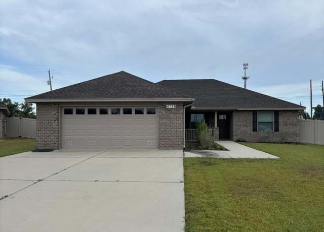 Property at 4728 Bylsma Cir, Panama City, FL 32404, 3 beds, 2 baths