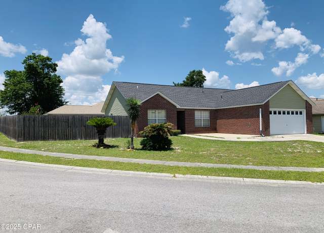 Property at 551 J H Crews Cir, Panama City, FL 32404, 3 beds, 2 baths