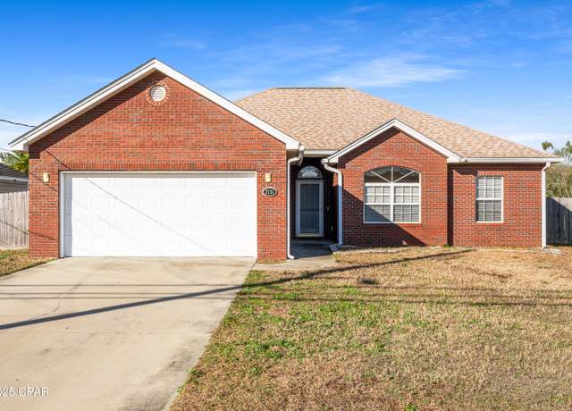 Property at 2735 Ten Acre Rd, Panama City, FL 32405, 3 beds, 2 baths
