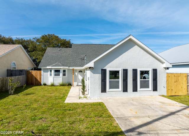Property at 104 Oleander Cir, Panama City Beach, FL 32413, 4 beds, 2 baths