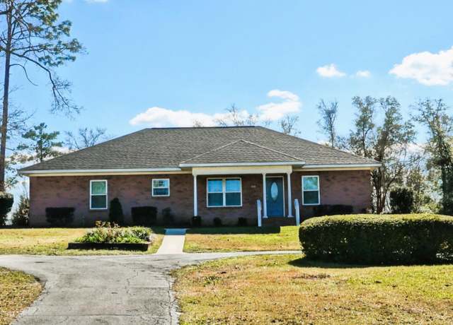 Property at 4941 Odom Dr, Marianna, FL 32446, 3 beds, 2 baths