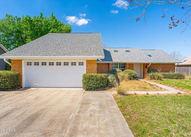 Property at 1428 Bluegrass Ln, Lynn Haven, FL 32444, 5 beds, 2 baths