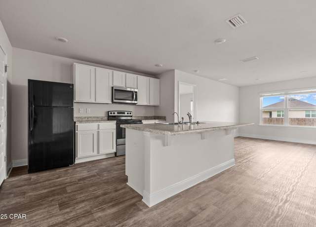 Property at 7288 Ellie B Dr, Panama City, FL 32404, 3 beds, 2 baths