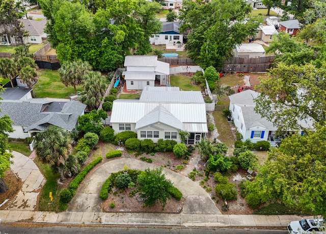 Property at 321 S Bonita Ave, Panama City, FL 32401, 3 beds, 2 baths