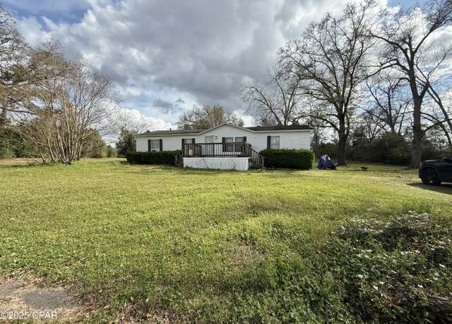 Property at 2493 4th Ave, Alford, FL 32420, 3 beds, 2 baths