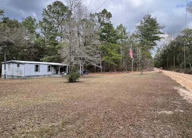 Property at 5270 Choctaw Rd, Vernon, FL 32462, 8 beds, 4.5 baths