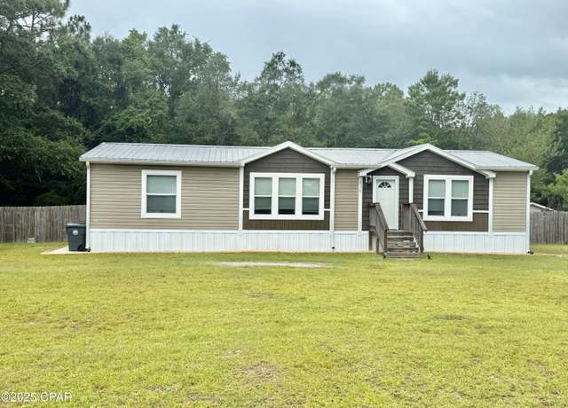 Property at 836 Phillips Dr, Freeport, FL 32439, 3 beds, 2 baths