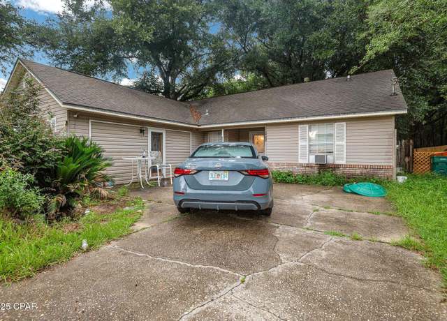 Property at 4855 Kensington Ln, Crestview, FL 32539, 3 beds, 2 baths