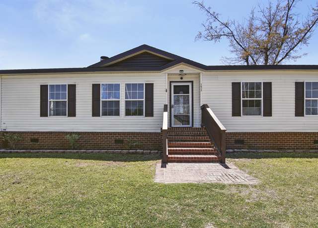 Property at 7512 Harvey St, Panama City, FL 32404, 4 beds, 2 baths