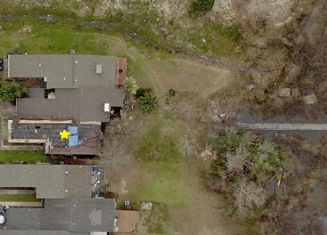 Property at 318 Sukoshi Dr, Panama City, FL 32404, 3 beds, 2.5 baths