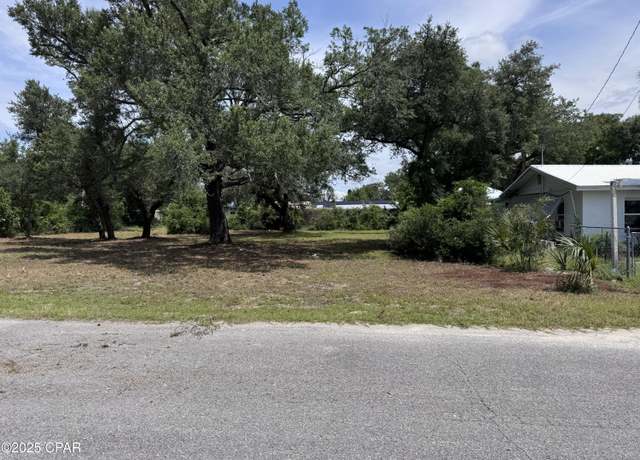 Property at 18 Wood Ave, Panama City, FL 32404