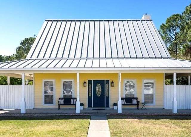 Property at 12209 Lyndell Plantation Dr, Panama City Beach, FL 32407, 5 beds, 4.5 baths