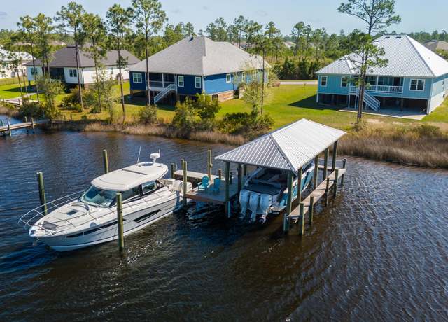 Property at 365 Confidence Way, Panama City, FL 32409, 5 beds, 3 baths