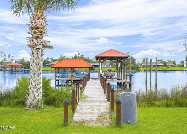 Property at 7122 Bay Crest Rd, Panama City, FL 32409, 4 beds, 3 baths