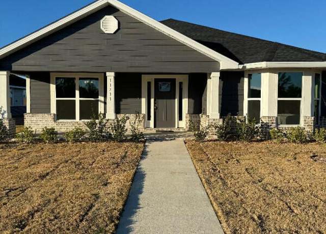 Property at 11711 Poston Rd, Panama City, FL 32404, 3 beds, 2 baths