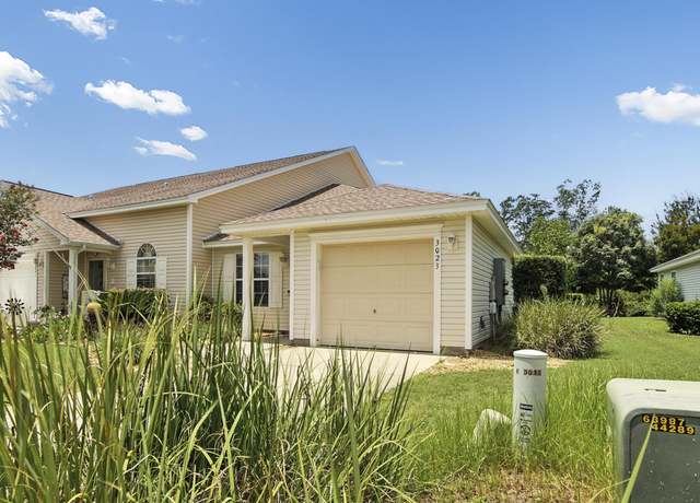 Property at 3023 Meadow St, Lynn Haven, FL 32444, 2 beds, 2 baths