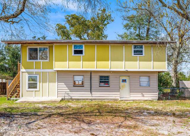 Property at 819 Russ Lake Dr, Panama City, FL 32404, 5 beds, 3 baths