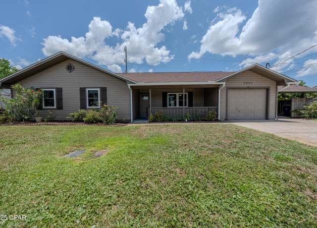 Property at 2901 Gallagher Dr, Panama City, FL 32405, 3 beds, 2 baths