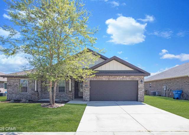 Property at 3730 Cedar Park Dr, Panama City, FL 32404, 4 beds, 2 baths
